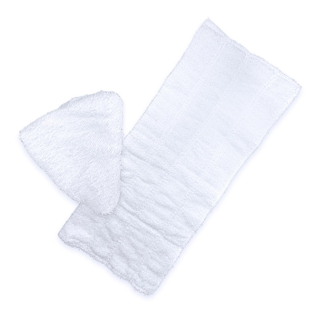 Front view of Aqua Pro Steamer fabric pad set with rectangular and triangular white microfiber pads.